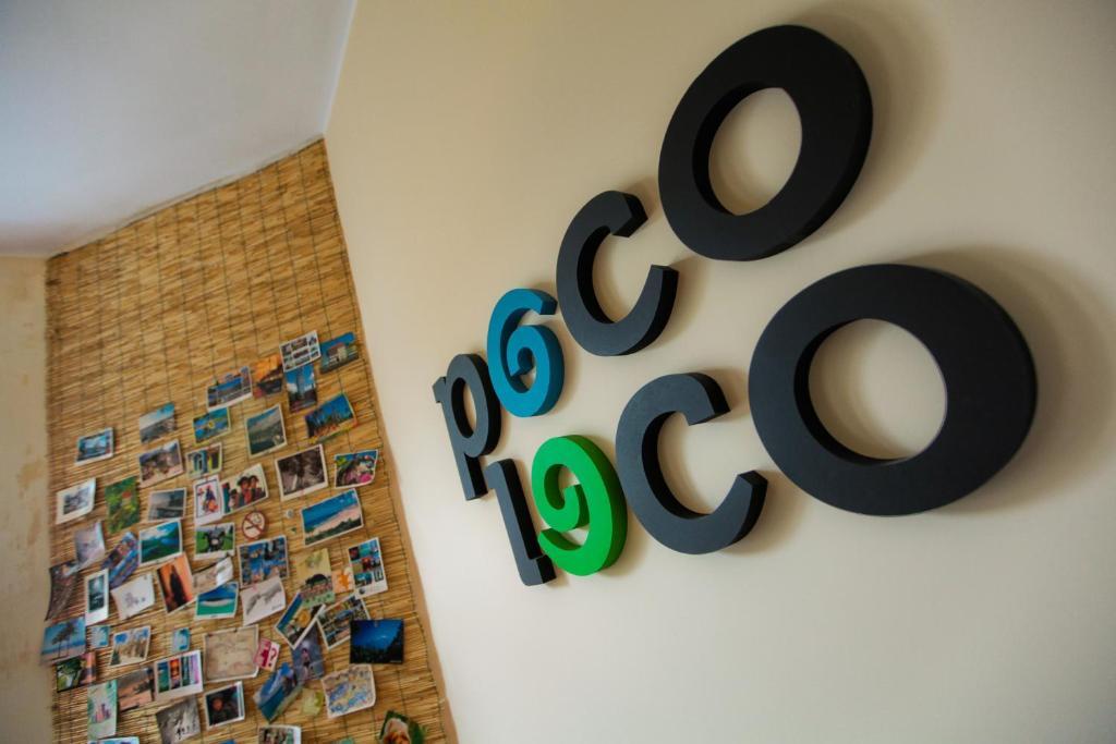 Poco Loco Hostel Познань Экстерьер фото