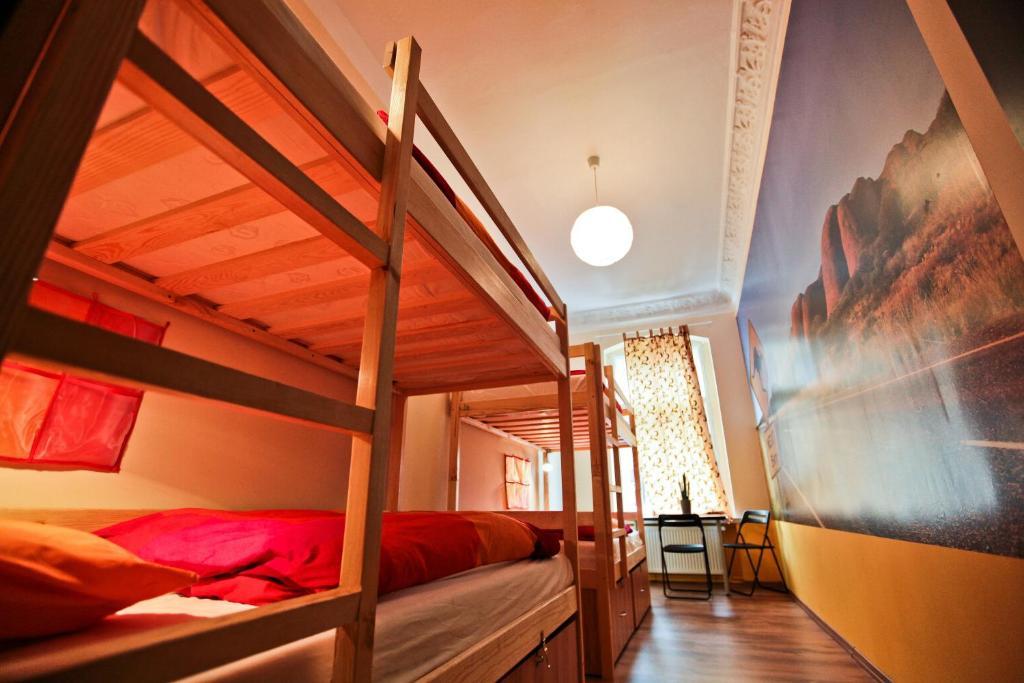 Poco Loco Hostel Познань Номер фото