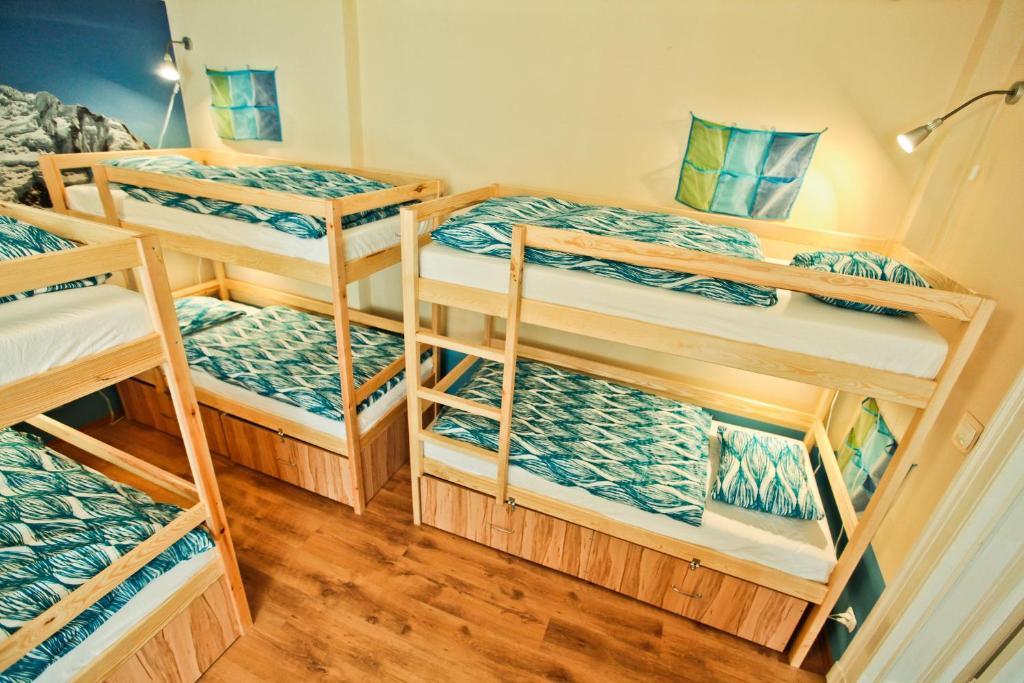 Poco Loco Hostel Познань Номер фото
